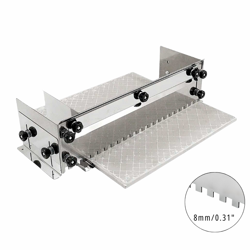 Adjustable notched trowel for fast and equal application of adhesive on the floor