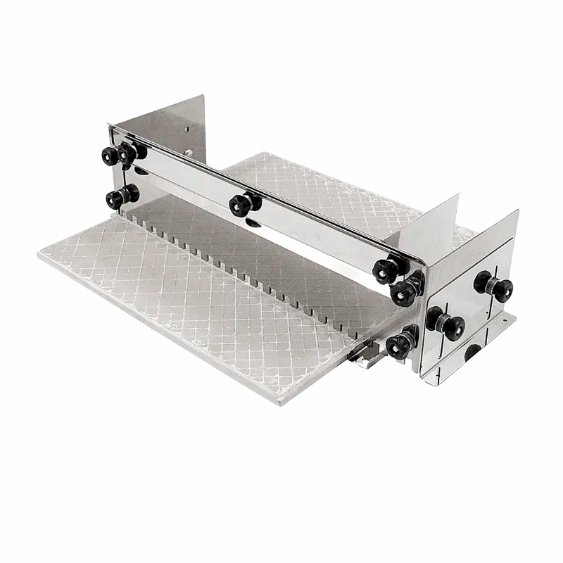 Adjustable notched trowel for fast and equal application of adhesive on the floor