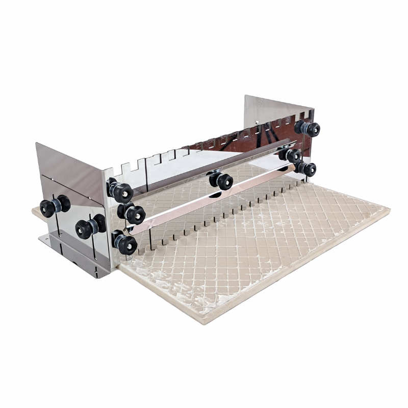 Two-side adjustable notched tile trowel (from 33cm to 60 cm).